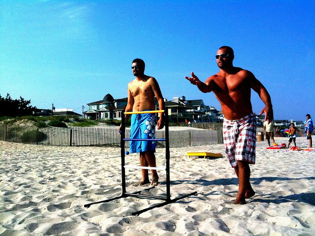 beach-ladderball-things-you-need-this-summer