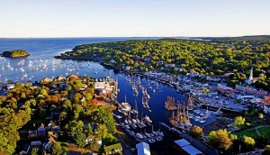 camden maine pays you to live there