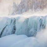 frozen niagra falls