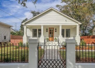 Small Ranch in Downtown Charleston Just Listed For $1.87 Million