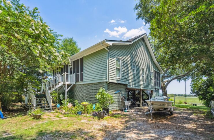 New 2 Bed 2 Bath 1,160 SqFt Mini-Manion Near Charleston Just Listed For $1.2 Million