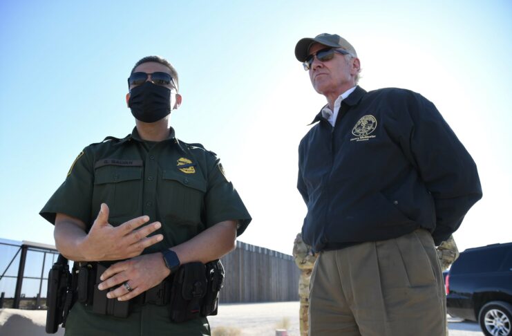 SC Governor McMaster Joins 24 Other Republicans Backing Texas’ Razor Wire Border Initiative