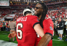 Buccaneers Dominate Eagles 32-9 in Wild Card Showdown: Mayfield Shines, Defense Dominates