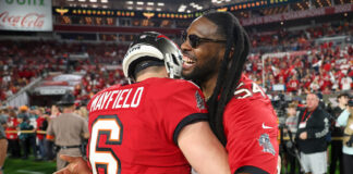 Buccaneers Dominate Eagles 32-9 in Wild Card Showdown: Mayfield Shines, Defense Dominates