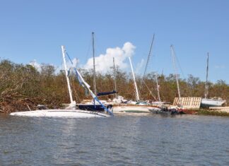 Tampa Bay’s Rising Concern: Derelict Boats and the Growing Threat to Coastal Safety