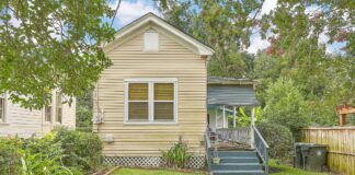 Quaint 994 SqFt Charleston Home Just Listed For $585,000