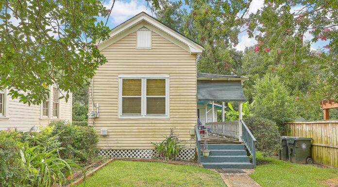 Quaint 994 SqFt Charleston Home Just Listed For $585,000