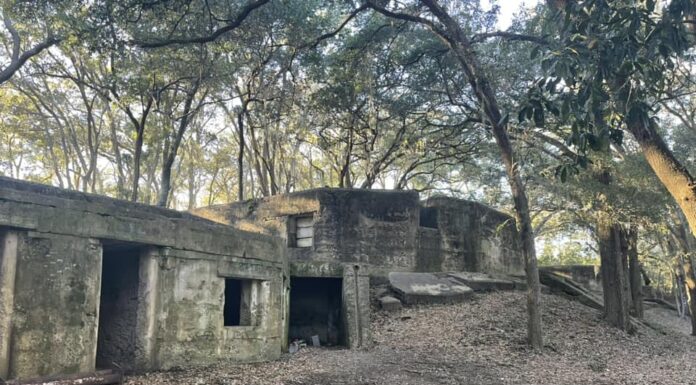 The Creepiest Trail in South Carolina Takes Only The Bravest Hikers Through A Lost and Abandoned Fort