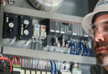 Massive AT&T Outage Leaves Thousands Without Service Around Charleston