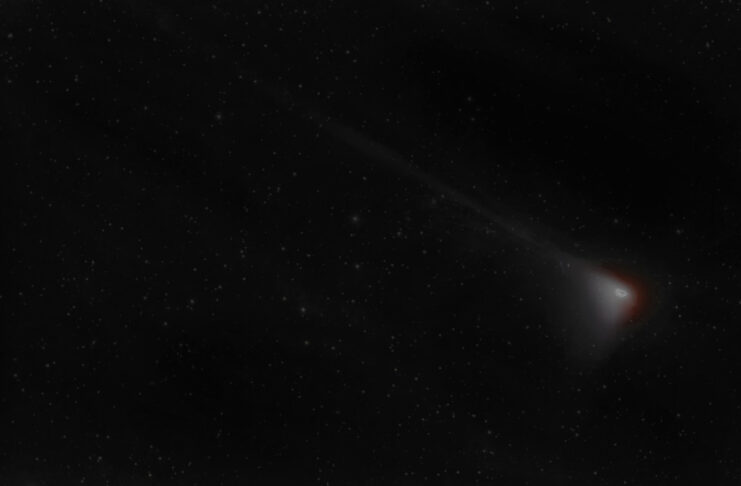 Massive ‘Devil Comet’ Approaching Earth After 71 Years – Lighting Up During Solar Eclipse