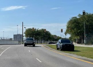 Charleston Police Asking For Public’s Help In Finding Hit-and-Run Suspect That Killed 2 Pedestrians