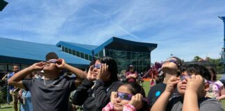 Tampa Bay Families Flock to MOSI for Solar Eclipse Watch Party