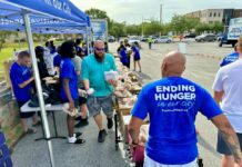 St. Pete Non-Profit Takes On Food Deserts with Community Support