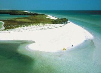 This Tampa Area Beach Was Just Ranked Among The Top 4 Best Beaches in America
