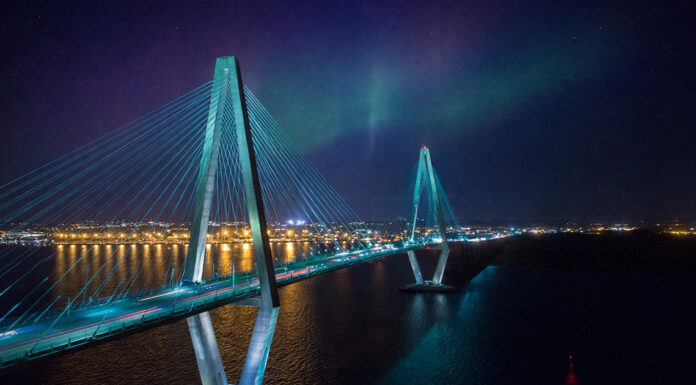 NOAA Issues G4 (Severe) Geomagnetic Storm Warning – Northern Lights Visible Tonight in Charleston