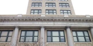 Tampa’s $80 Million Rays Bond Plan Survives a Tie-But the City Hasn’t Borrowed the Money Yet Old Tampa City Hall facade photographed from Florida Avenue in February 2014; file photo, not the October 2026 council meeting.